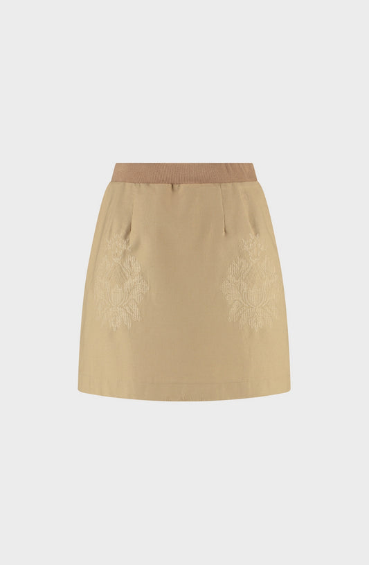 Amaya Amsterdam Loren Skirt in beige, aangesloten rok met plooien en borduurwerk, combineer met Jade Jacket