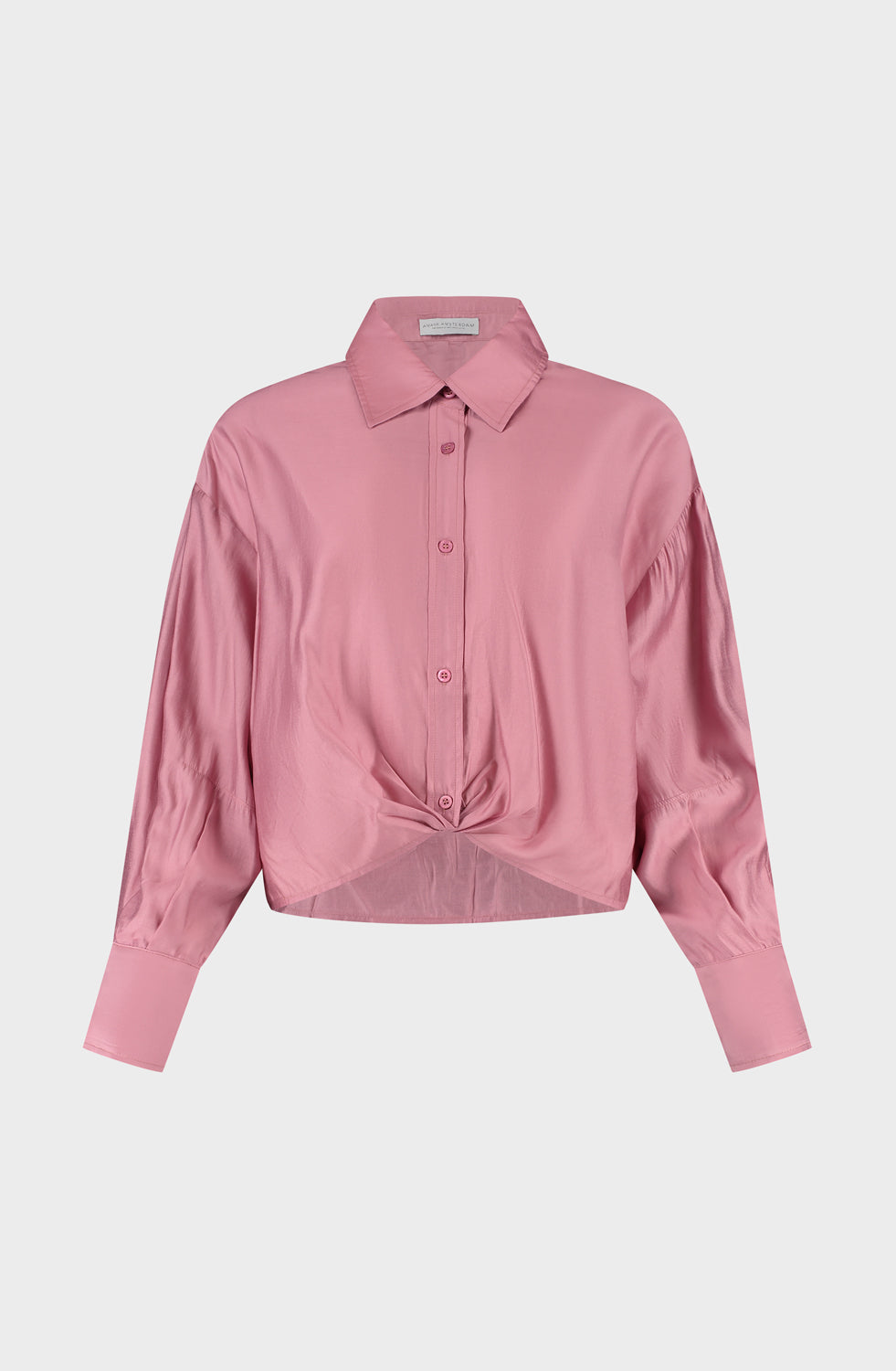 Amaya Amsterdam Mora Blouse in nude roze, luxe tencel blouse met speelse pasvorm