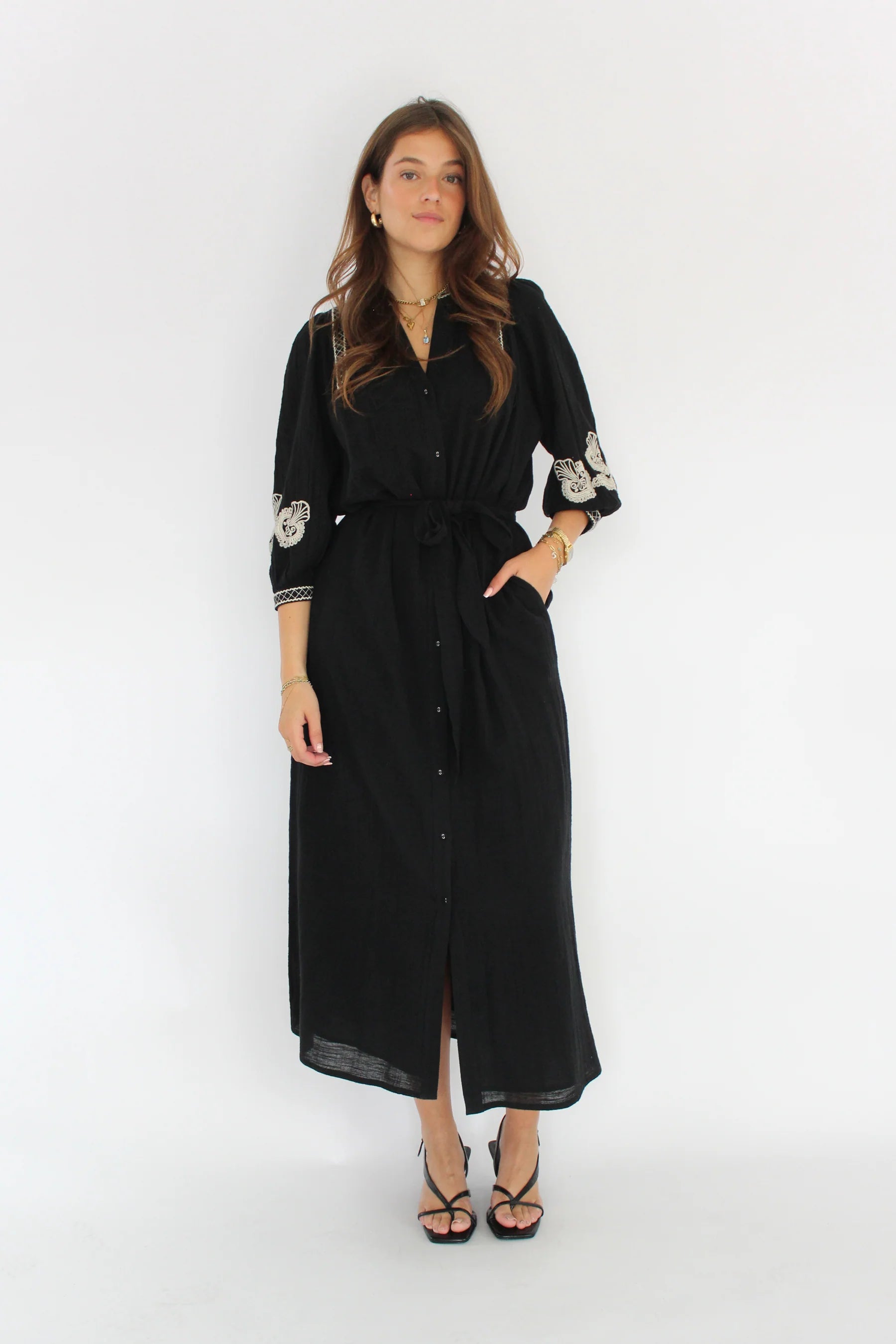 Sierra Dress - Zwart - Honnete Atelier - Bobbie Rose